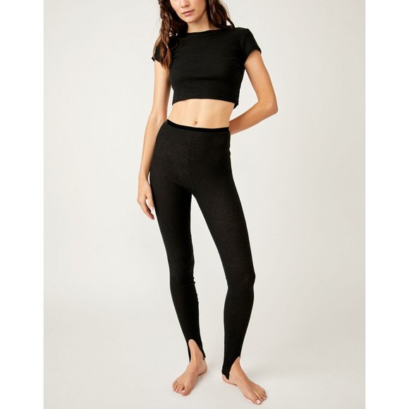 FREE PEOPLE Lux Life Leggings / Black - Picture 2 of 6